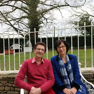 Couette-café D'hôtes De Lunel, Tresboeuf